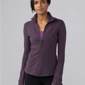 Lululemon define jacket size 6 in Black Currant color